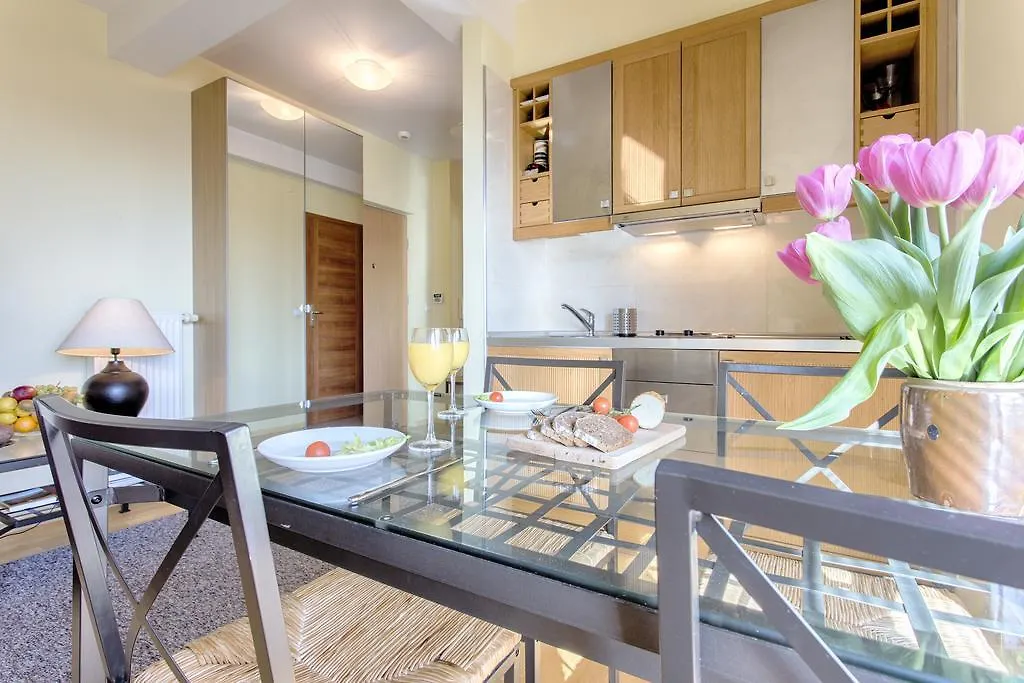 Mountain View Apartment By Tyzenhauz Zakopane